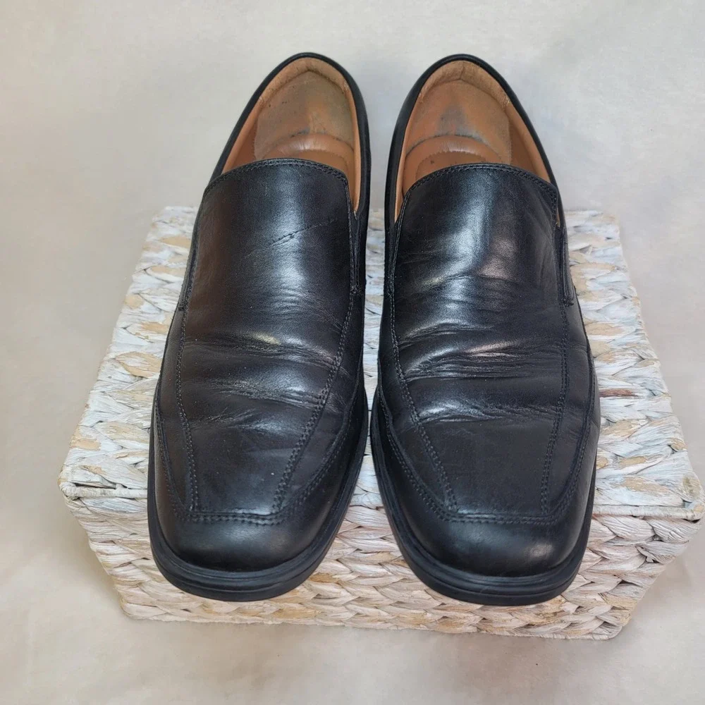 Clarks Black Slip On Loafers Dress Shoes Mens 10 W‎ Business Casual Going Out